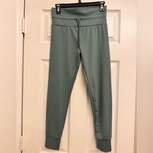 No Boundaries Seafoam Green Athletic Pants Stretchy